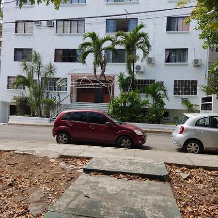 Departamento Deli Leilighet Cancún Eksteriør bilde